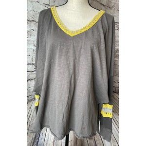 Gray and Yellow Women's Top